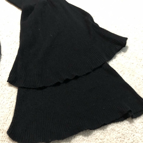 Bell sleeve sweater - Picture 2 of 4